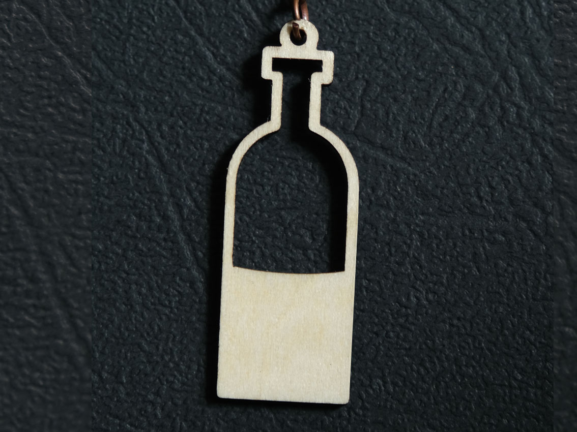 bouteille-vin-fond-noir