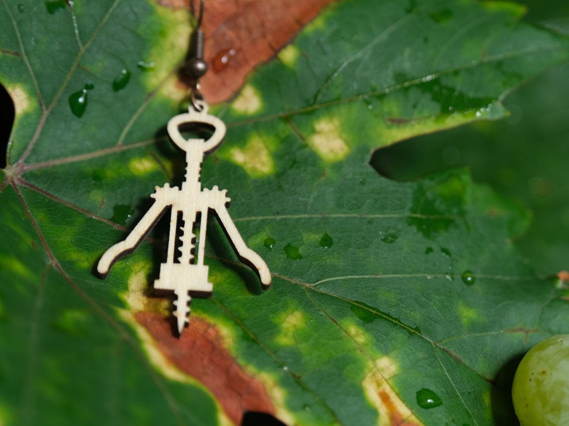 tire-bouchon-2-feuille-de-vigne