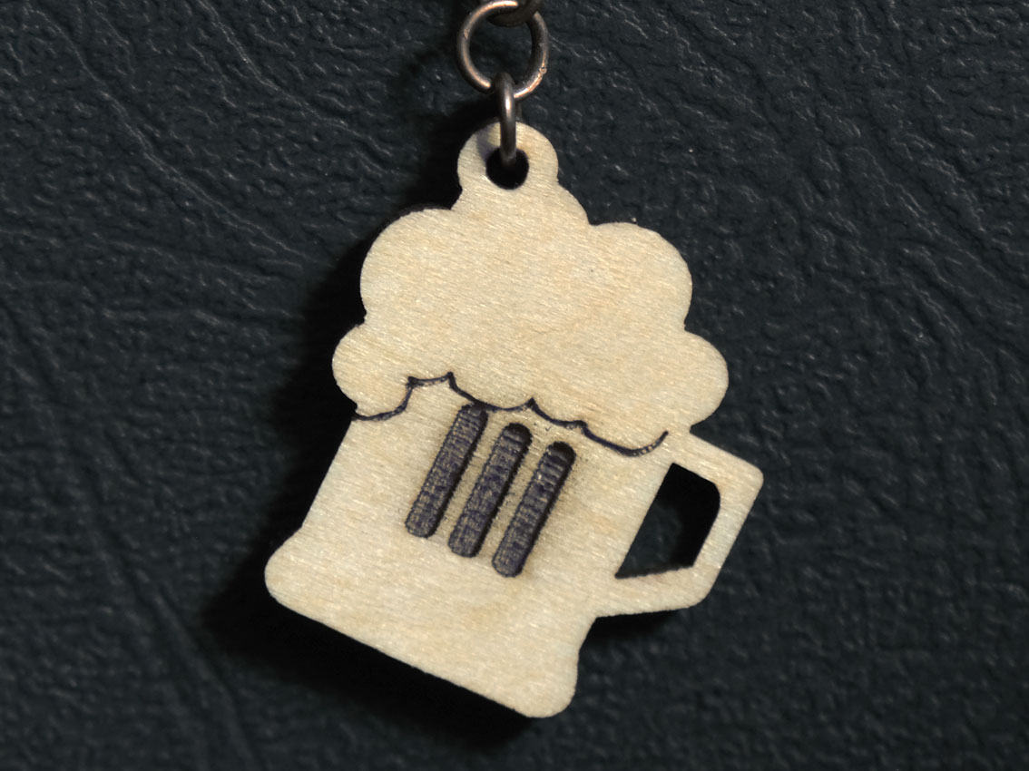 verre-biere-fond-noir