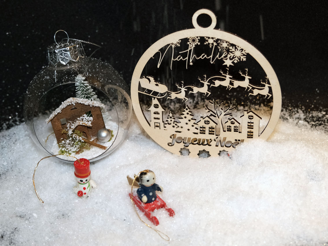 boule-noel-decoupee-grand-format