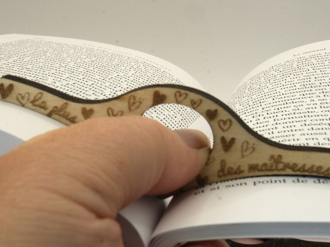 bague-lecture-maitresse-naturel-livre