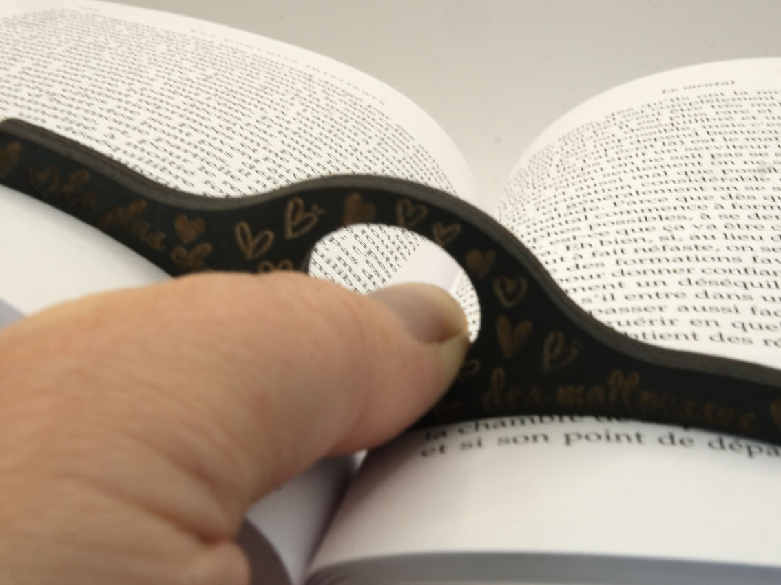 bague-lecture-maitresse-noire-livre