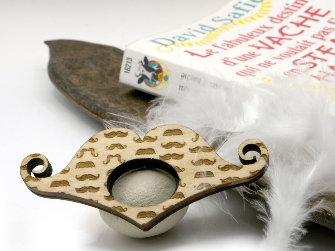 bague-lecture-moustache-naturel-livre-1