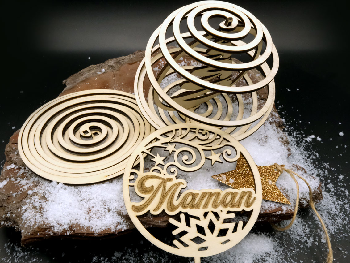 boile-noel-personnalisee-spirale3 Boule noel personnalisée 3d